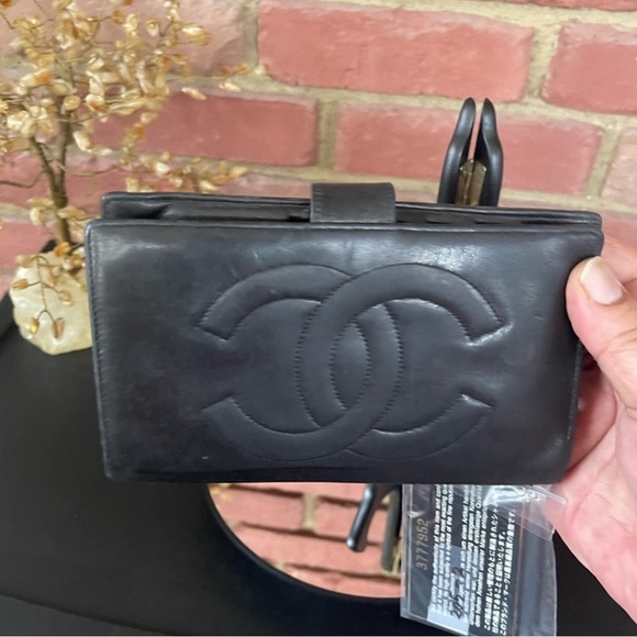 🔥Auth 🔥Chanel 🔥Women's Caviar🔥 Leather Long Wallet - Picture 3 of 10